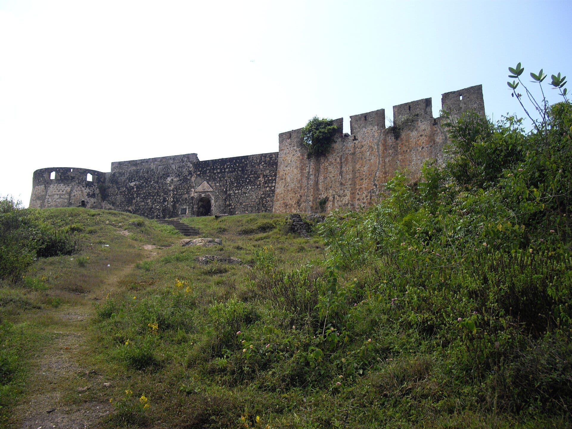 Fort Amsterdam (Cormantin), Abandze